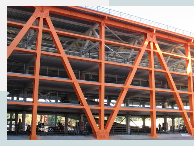 Многоуровневые паркинги в Каспийск от 611 руб.